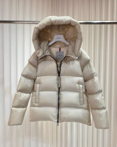 เสื้อผ้า พรีออเดอร์