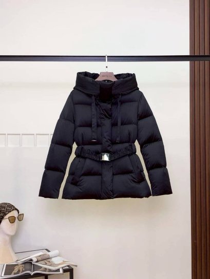 เสื้อผ้า พรีออเดอร์