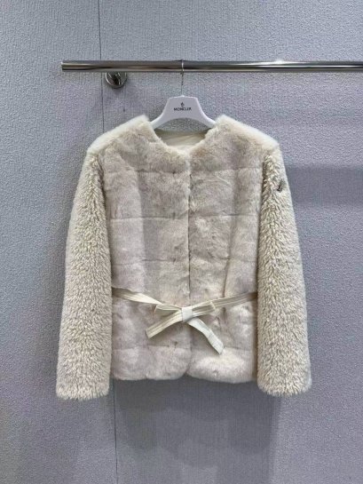 เสื้อผ้า พรีออเดอร์