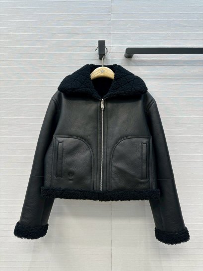 เสื้อผ้า พรีออเดอร์