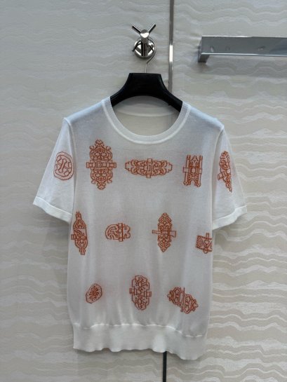 เสื้อผ้า พรีออเดอร์