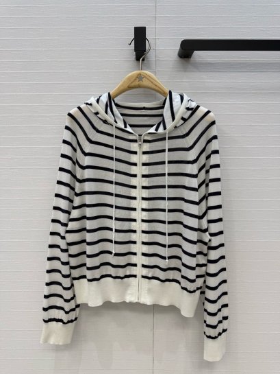 เสื้อผ้า พรีออเดอร์