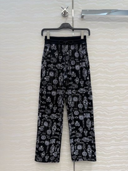 เสื้อผ้า พรีออเดอร์