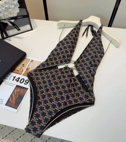 เสื้อผ้า พรีออเดอร์