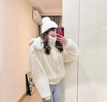 เสื้อผ้า พรีออเดอร์