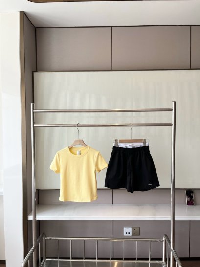 เสื้อผ้า พรีออเดอร์