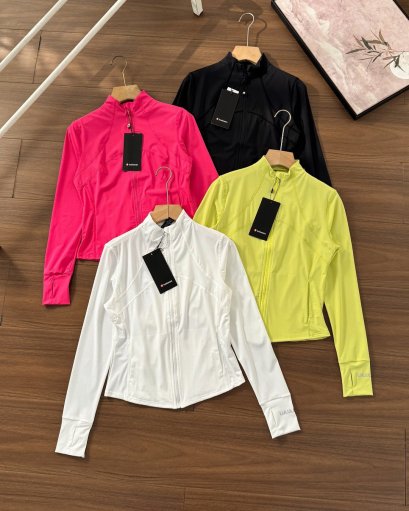 เสื้อผ้า พรีออเดอร์
