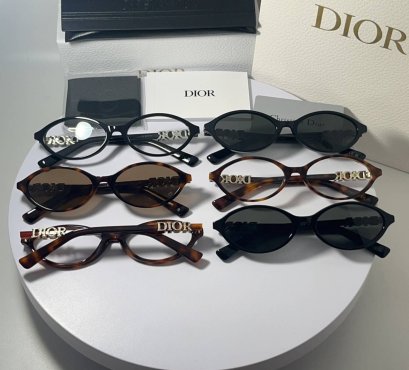 แว่นตากันแดด