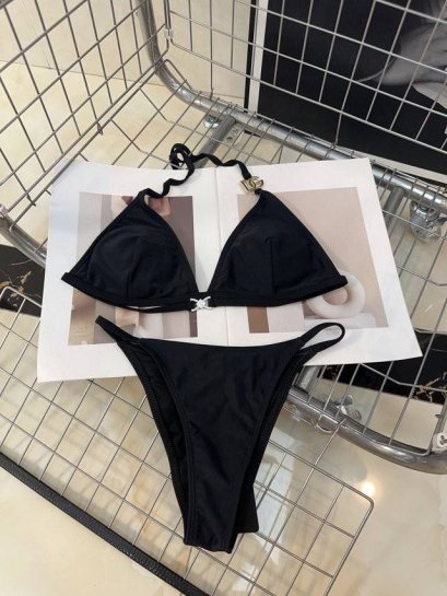 เสื้อผ้า พรีออเดอร์