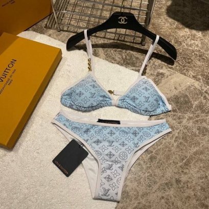 เสื้อผ้า พรีออเดอร์