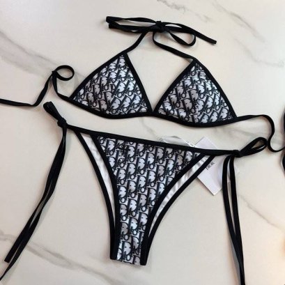 เสื้อผ้า พรีออเดอร์