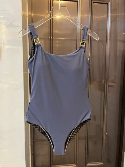 เสื้อผ้า พรีออเดอร์