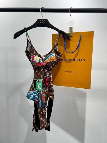 เสื้อผ้า พรีออเดอร์