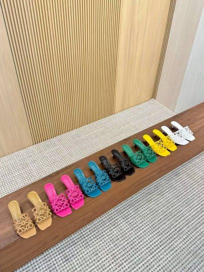 รองเท้า พรีออเดอร์