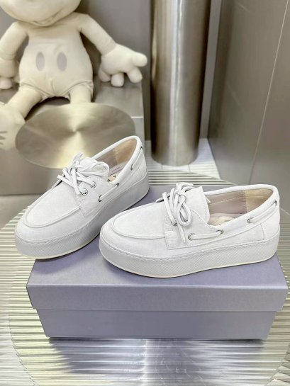 รองเท้า พรีออเดอร์