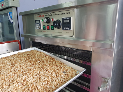 กรรมวิธีการผลิต #004 ภาพขั้นตอนการทำถั่วลิงคั่ว ของบริษัทนะครับ ผลิตกันใหม่ วันต่อวัน ใหม่ สด อร่อย สะอาด แน่นอนนะครับ ^ ^