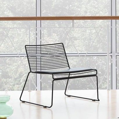 เก้าอี้เหล็ก