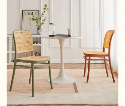 เก้าอี้คาเฟ่