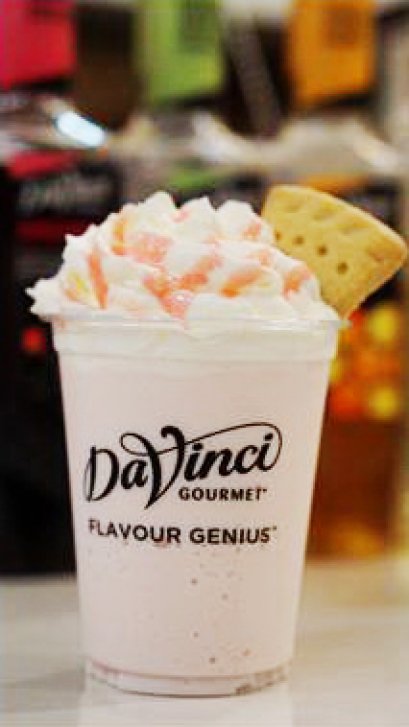 Berries Cookies & Cream