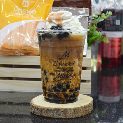 ชาไทยวิปครีม ไข่มุกซอสน้ำตาลทรายแดง