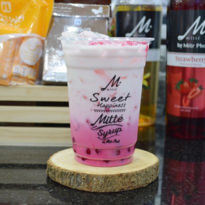 นมสตรอเบอร์รี่ไข่มุกสตรอเบอร์รี่บัวหลวง