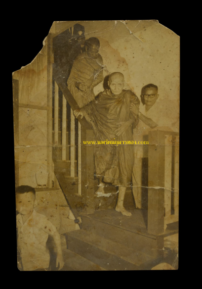 รูปภาพ หลวงพ่อเต๋ วัดสามง่าม จังหวัดนครปฐม