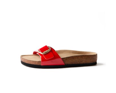 Amy Glossy Big Buckle สีแดง
