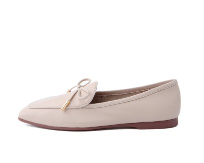 Lucia สีขาว