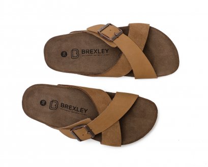 Nancy สีแทน