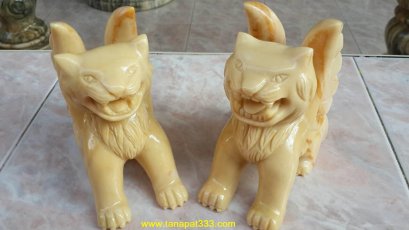 พระยาเสือบินหินอ่อน