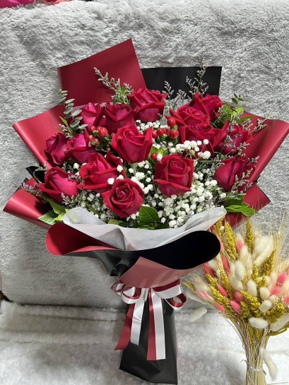 กุหลาบวาเลนไทน์ 10 ดอก