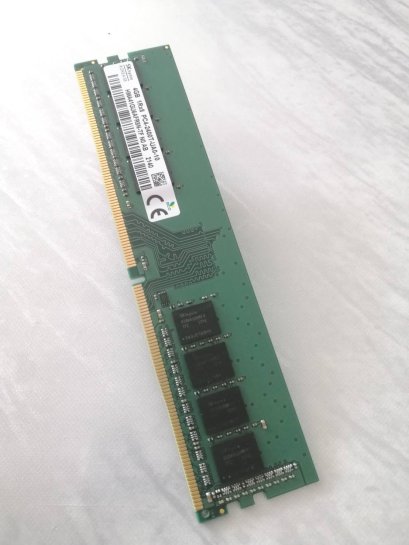 RAM DDR4 4GB bus 2400 HY 8chips
