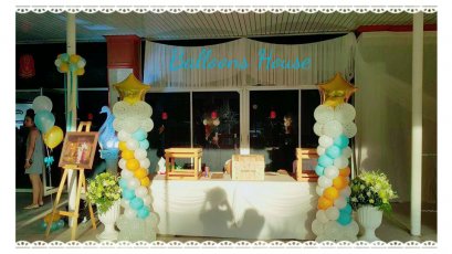 เสาลูกโป่ง