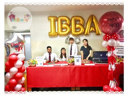 เสาลูกโป่ง