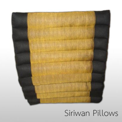 Tri-angle pillows 15 fold with 3 part of mattress (Silk)