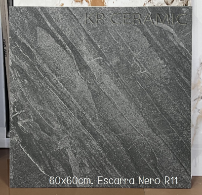 60x60cm. Escarra Nero R11