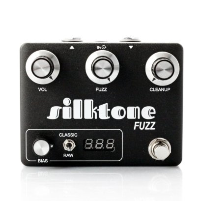 Silktone Fuzz Pedal - Classic Black