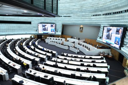 วุฒิสภาแถลงการณ์ ชงรัฐบาลเปิดประชุมสมัยวิสามัญ สส.-สว.ถกปัญหาพิพาทไทย-กัมพูชา