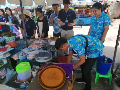 อย. ลงพื้นที่ตรวจหาสารฟอร์มาลินในอาหารทะล