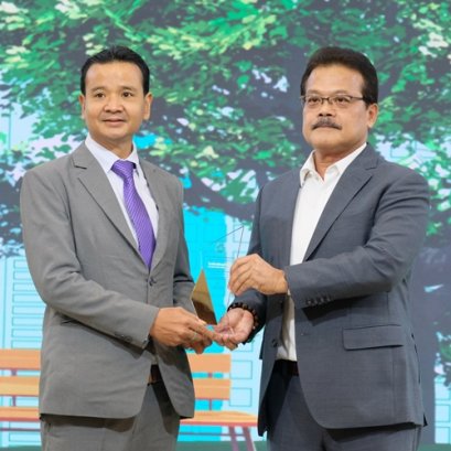 โรงเรียนพื้นที่สีเขียวระดับดีเยี่ยม