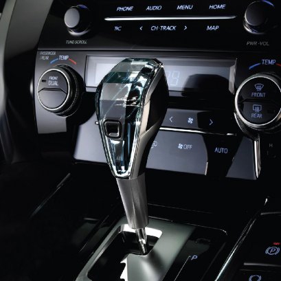 SILK BLAZE CRYSTAL SHIFT KNOB หัวเกียร์ สำหรับรถยนต์ ALPHARD/VELLFIRE 20 รุ่นปี 2008-2014 และ ALPHARD/VELLFIRE 30 รุ่นปี 2015-2021 หัวเกียร์ซิลเบรด หัวเกียร์คริสตัล เกียร์อัลพาร์ด เวลไฟร์ หัวเกียร์