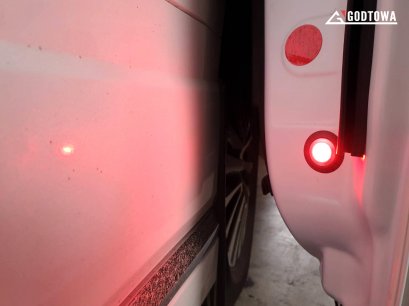 ไฟเตือนฉุกเฉินข้างประตู สำหรับรถยนต์ โตโยต้ามาเจสตี้ TOYOTA MAJESTY ไฟเตือนข้างประตู ไฟกระพริบฉุกเฉินข้างประตูมาเจสตี้