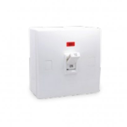 เบรกเกอร์ กล่องลอย มีไฟLED 32A 1.5ka HACO