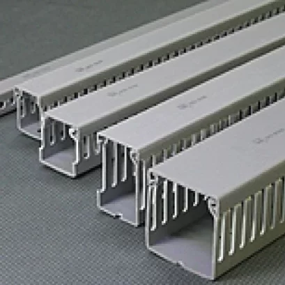 รางเก็บสายไฟแบบโปร่ง PRI  80x100 มม. 2 ม.