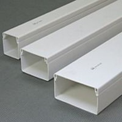 รางเก็บสายไฟและท่อแอร์สีขาว AD50100 50x100 มม. 2 ม.