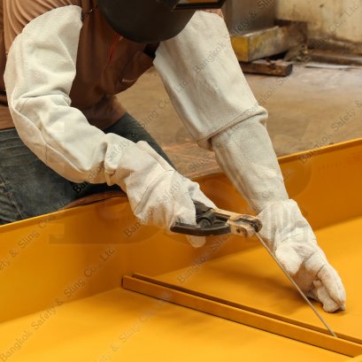 ปลอกแขนหนังท้อง หนังผิว 