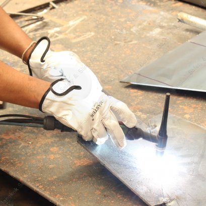 ถุงมือหนังงานเชื่อม MASTER