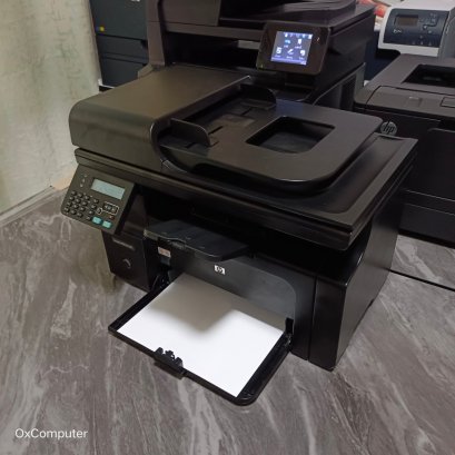 HP Laserjet M1212nf มีหมึกพร้อมใช้งาน
