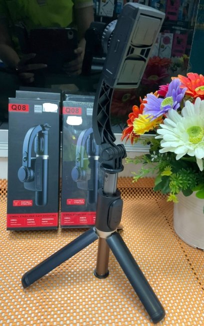 ไม้เซลฟี่ระบบกันสั่น Gimbal Stabilizer Q08 ของแท้ 100%กันสั่นสำหรับมือถือขาตั้งกล้องด้วยพร้อมรีโมท
