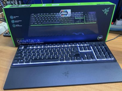 KEYBOARD RAZER ORNATA V3 X TH Low-Profile Key Silent Membrane Switches